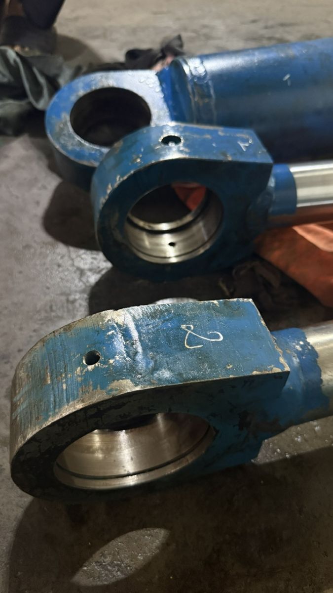 bảo dưỡng hệ thống lái thủy lực tàu biển.jpg