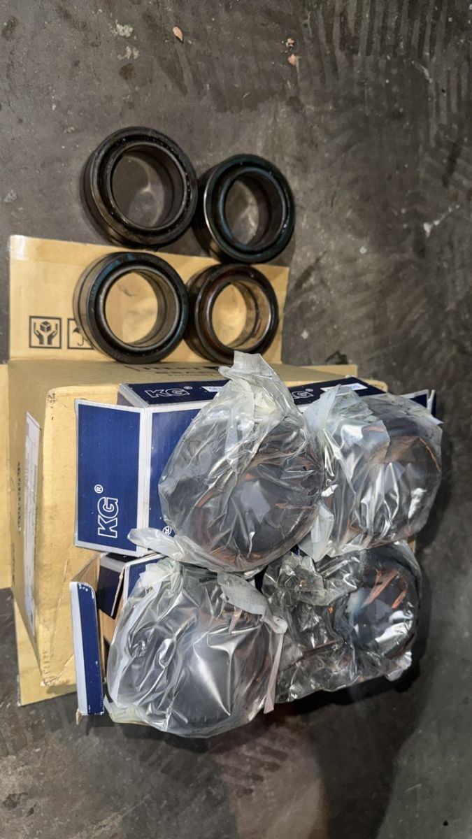 dịch vụ sửa chữa máy lái thủy lực tàu biển.jpg