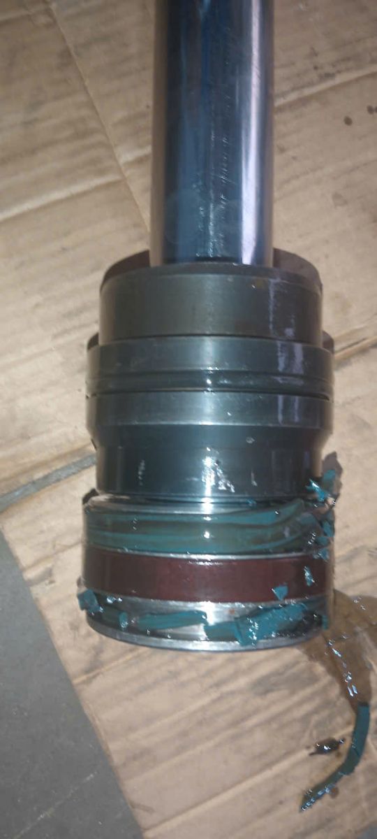 sửa chữa bảo dưỡng định kỳ máy lái thủy lực tàu biển.jpg