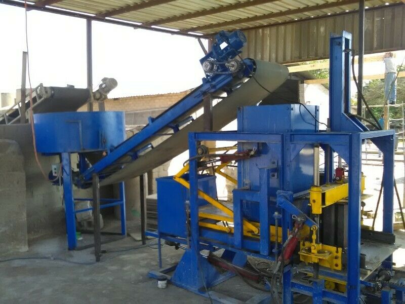 sua-day-chuyen-may-ep-gach-khong-nung