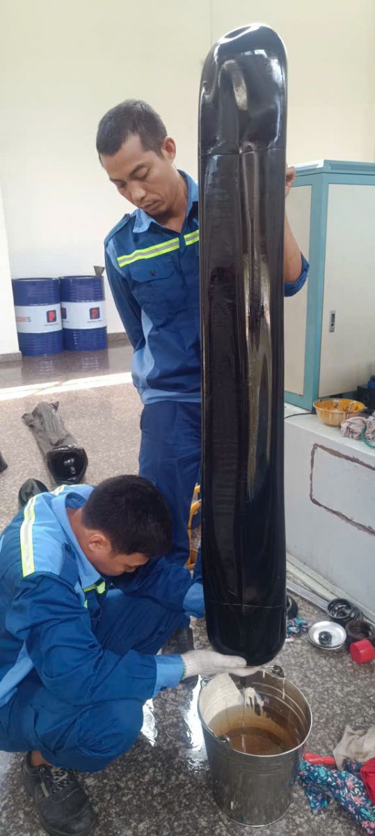 báo giá bình tích áp thủy lực công nghiệp.jpg