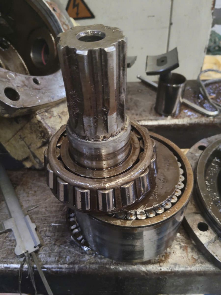 test kiểm tra áp suất motor 5 sao thủy lực.jpg