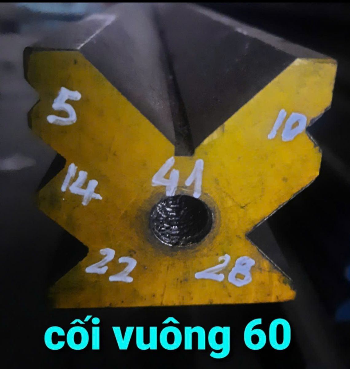 Dịch vụ cung cấp dao cối m&aacute;y chấn.jpg
