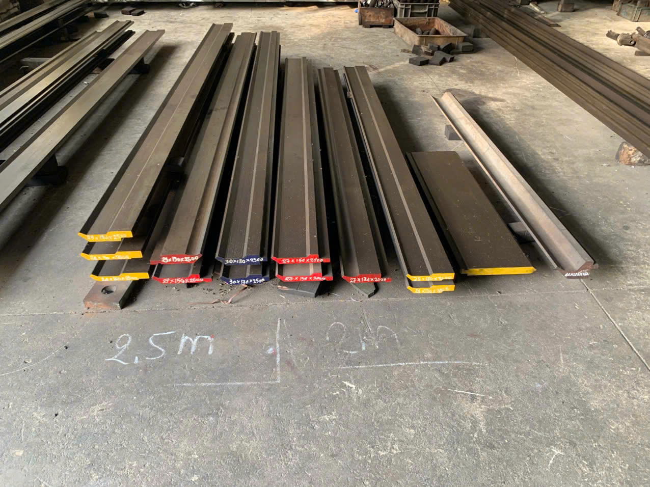Gia c&ocirc;ng dao cối chấn SKD11 độ cứng HRC 58&ndash;60.jpg