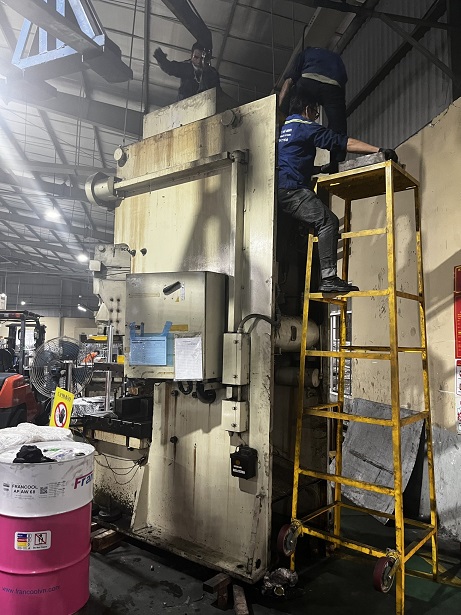 Sửa chữa máy dập tại Long An