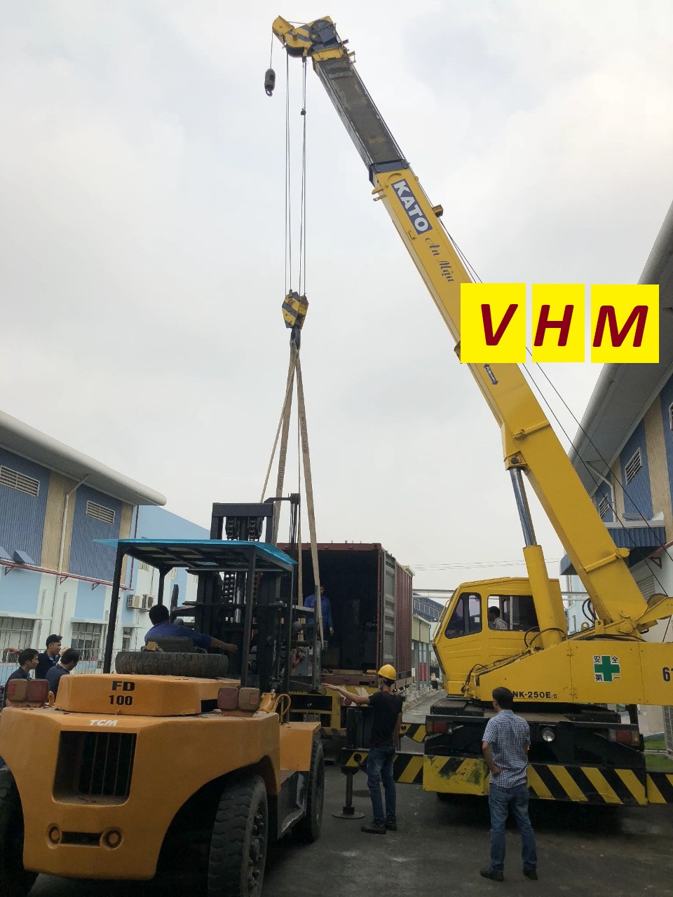 Vận chuyển và lắp đặt dây chuyền sản xuất